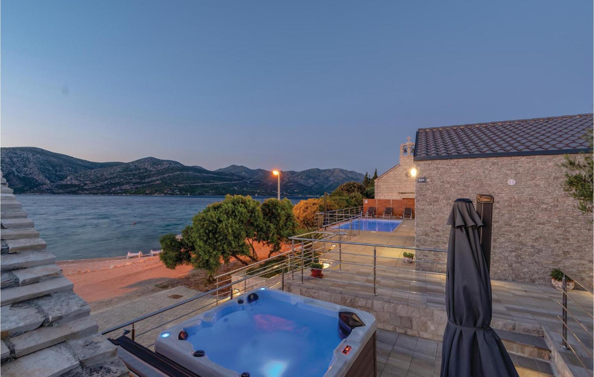 Nice Home In Kneze With Wifi Pupnat Exterior photo